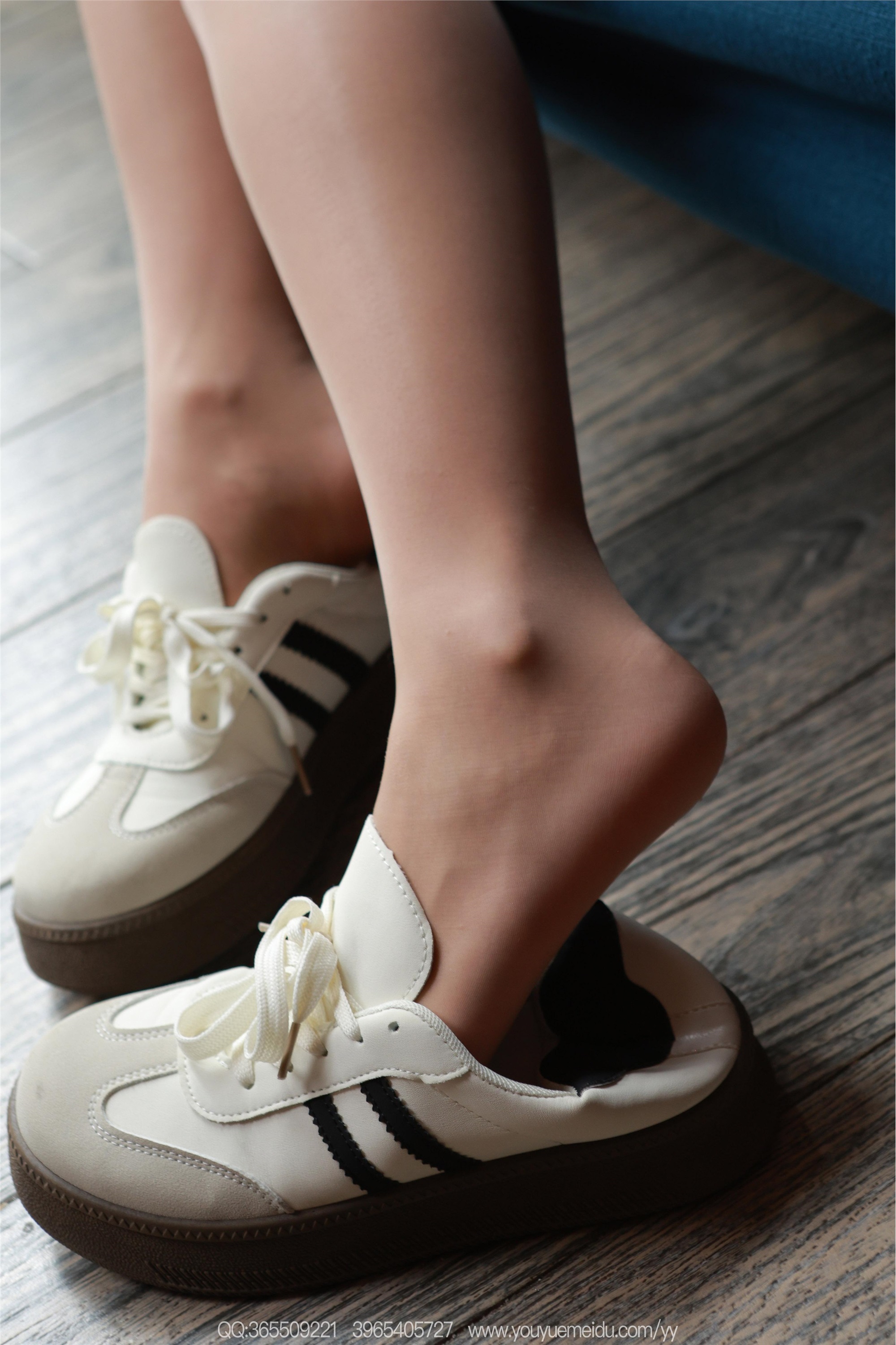 IESS异思趣向  2025.11.04 丝享家 2201 兔兔《性感吊带（上）》